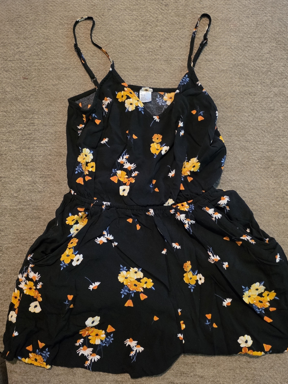 H&M's Divided Black Floral Spaghetti-Strap Romper w/Yellow & White Blooms Size 2
